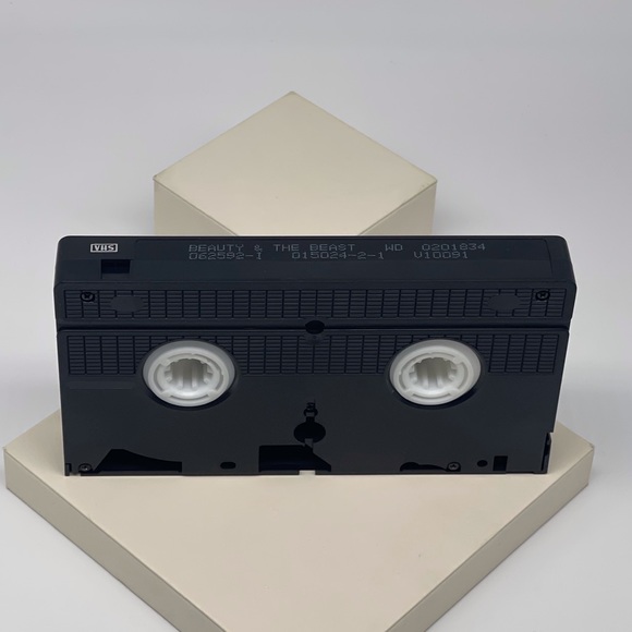 BEAUTY AND THE BEAST THE WALT DISNEY THE CLASSICS VINTAGE VHS - Picture 8 of 11